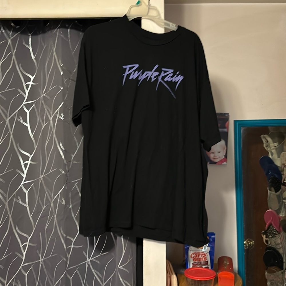 Purple rain, black T-shirt